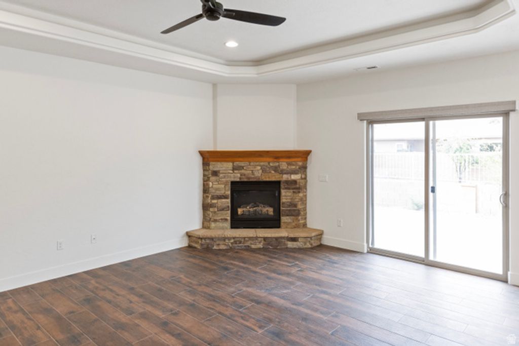 Image 5 of property listing at 1630 E 2450 S #69, St. George, UT 84790