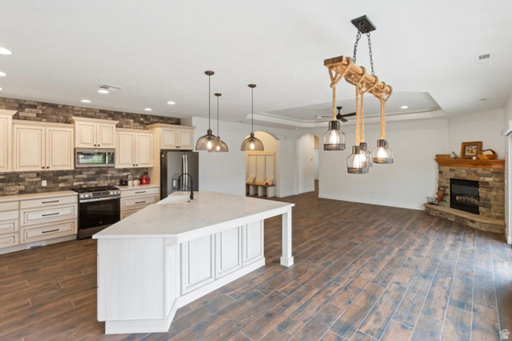 Image 9 of property listing at 1630 E 2450 S #69, St. George, UT 84790