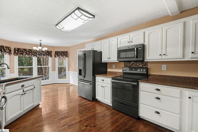 605 Shadow Oaks Drive, Easley, SC 29642