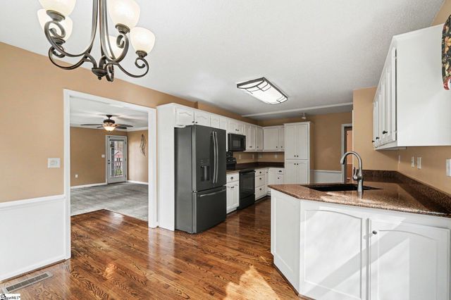 605 Shadow Oaks Drive, Easley, SC 29642