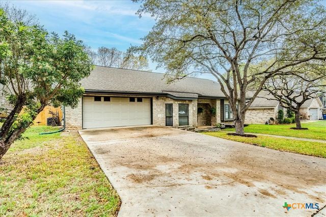 2132 Northcrest Drive, New Braunfels, TX 78130