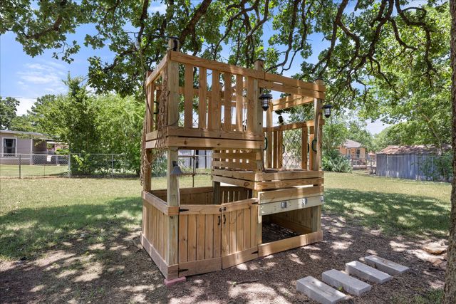 675 W Elm Street, Stephenville, TX 76401