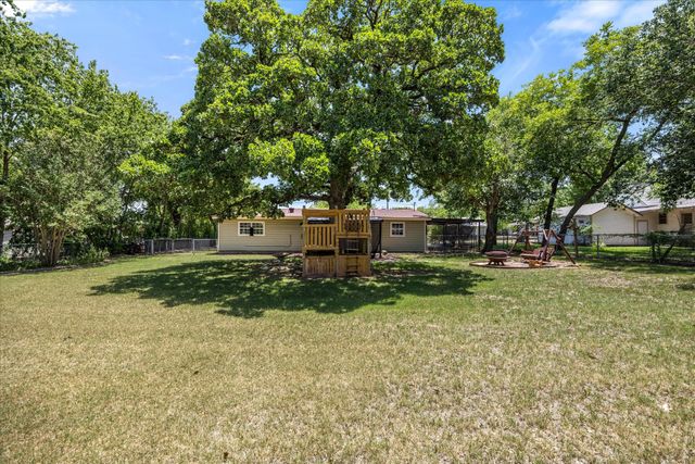 675 W Elm Street, Stephenville, TX 76401
