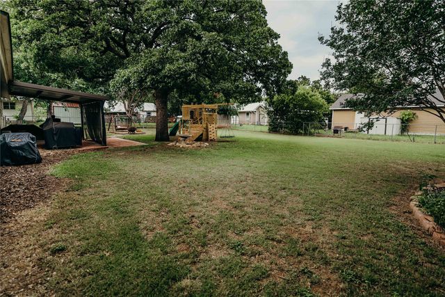 675 W Elm Street, Stephenville, TX 76401