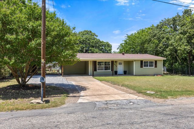 675 W Elm Street, Stephenville, TX 76401