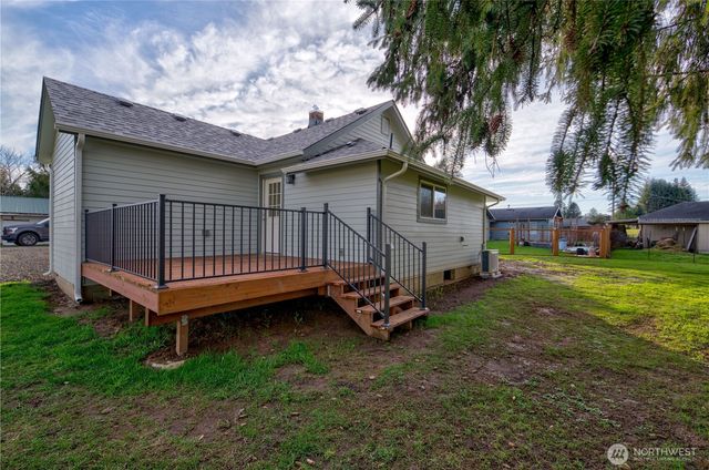 1365 Dolan Street, Raymond, WA 98577