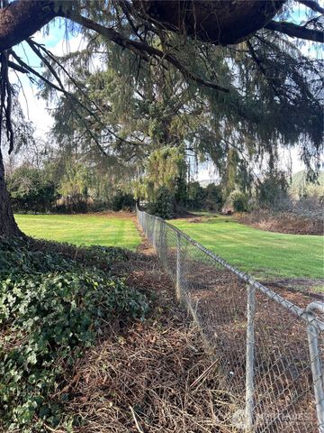 1365 Dolan Street, Raymond, WA 98577