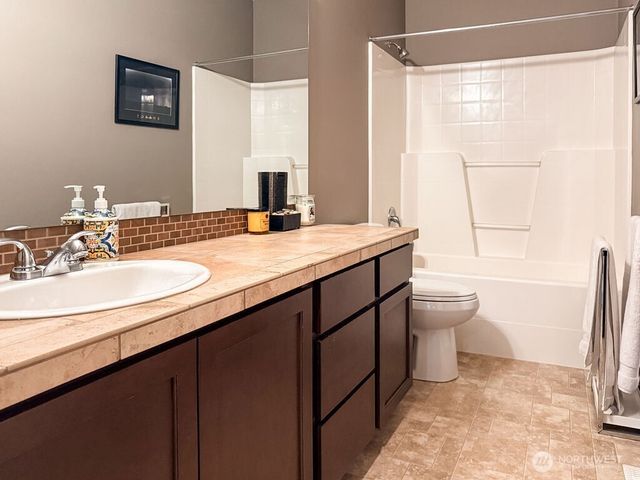 2824 93rd Place SE, Everett, WA 98208