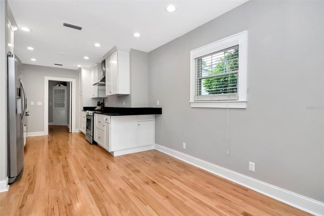 1003 E CLIFTON STREET, Tampa, FL 33604