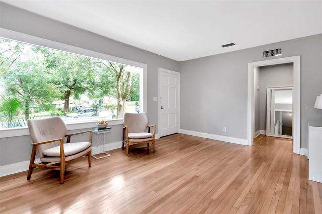 1003 E CLIFTON STREET, Tampa, FL 33604