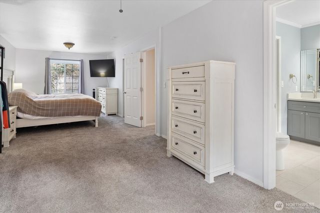 17018 45th Street E, Lake Tapps, WA 98391