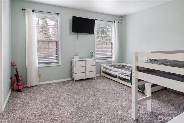 17018 45th Street E, Lake Tapps, WA 98391