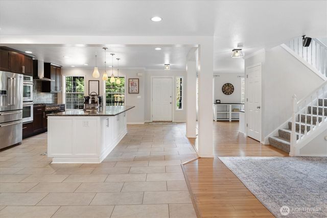 17018 45th Street E, Lake Tapps, WA 98391