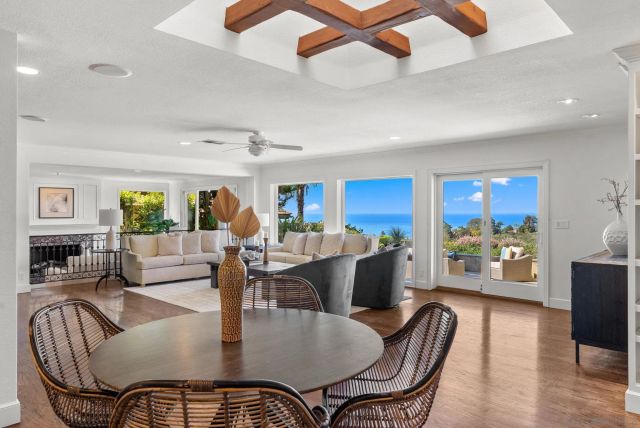 6984 Via Estrada, La Jolla, CA 92037