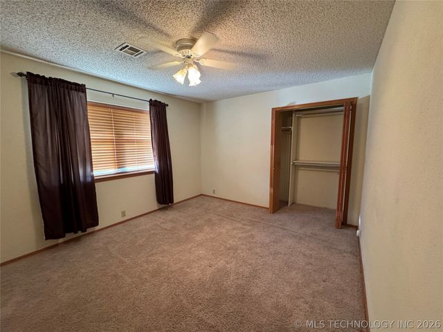 500 Garden Lane, Mcalester, OK 74501