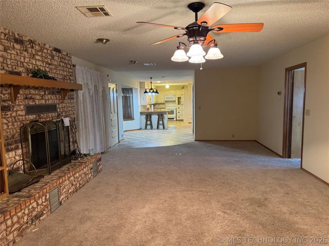 500 Garden Lane, Mcalester, OK 74501