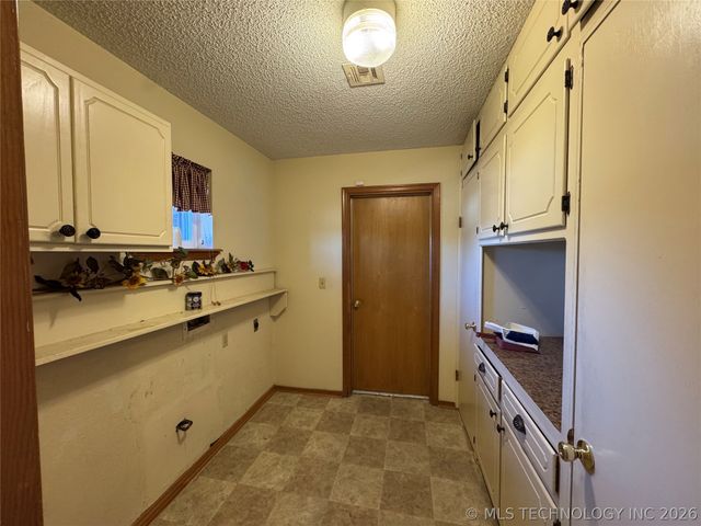 500 Garden Lane, Mcalester, OK 74501