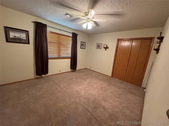 500 Garden Lane, Mcalester, OK 74501