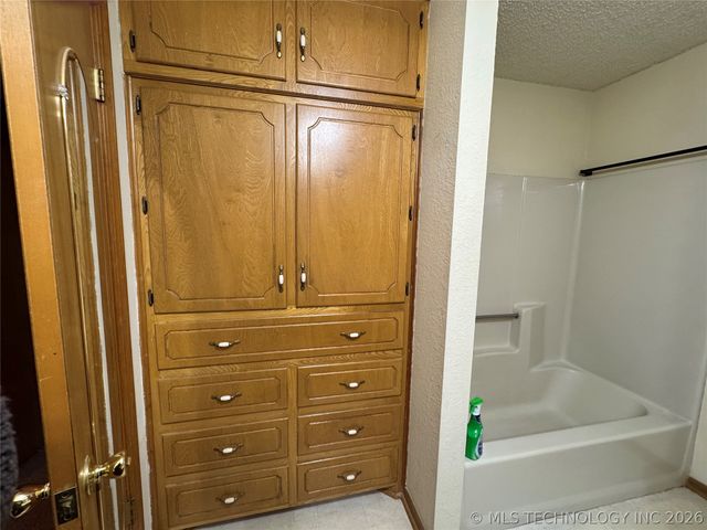 500 Garden Lane, Mcalester, OK 74501