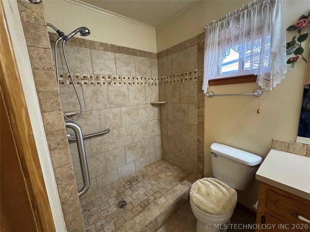 500 Garden Lane, Mcalester, OK 74501