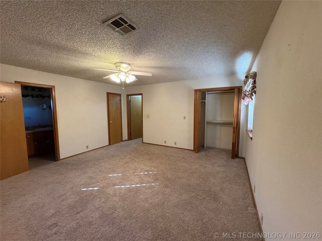 500 Garden Lane, Mcalester, OK 74501