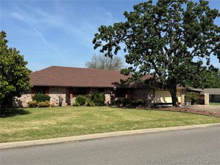 500 Garden Lane, Mcalester, OK 74501