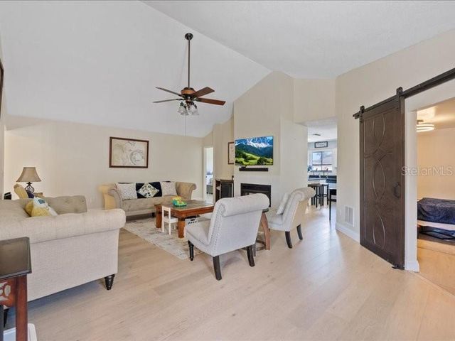 10903 LANDON LANE, Tampa, FL 33635