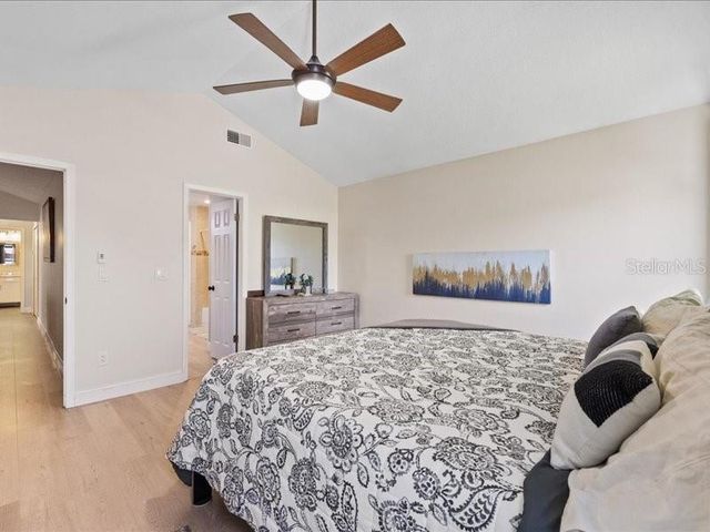 10903 LANDON LANE, Tampa, FL 33635