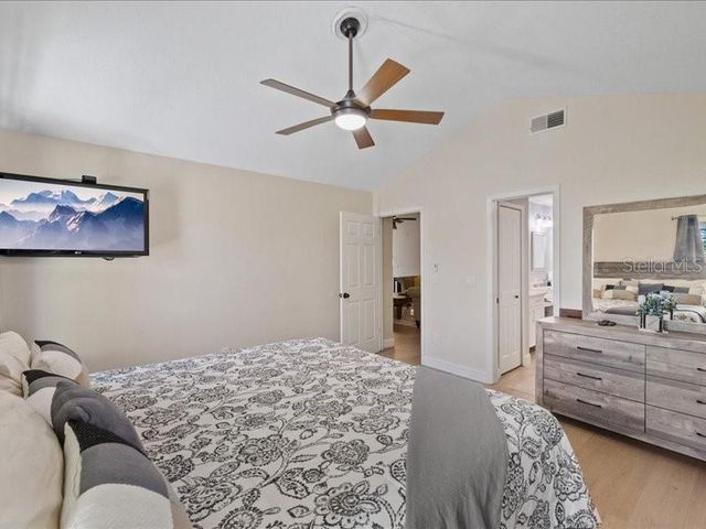 10903 LANDON LANE, Tampa, FL 33635
