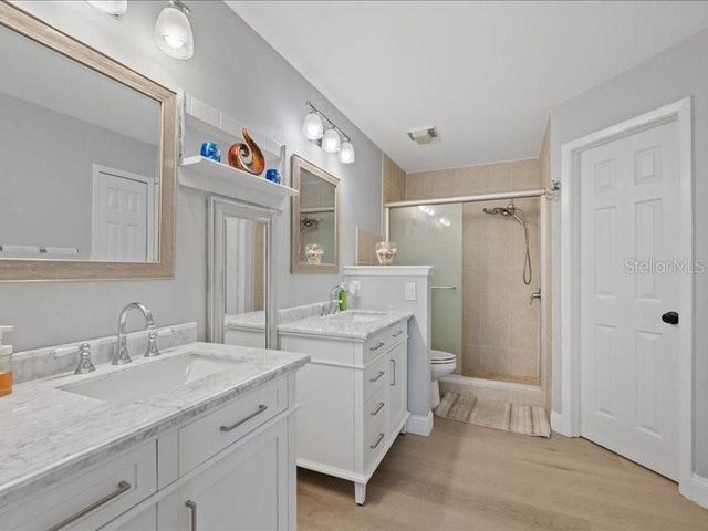 10903 LANDON LANE, Tampa, FL 33635
