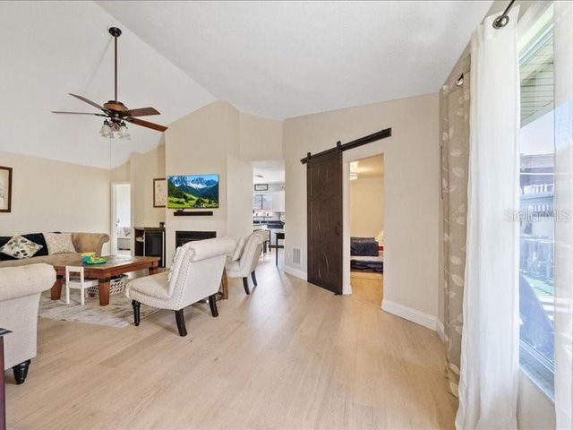 10903 LANDON LANE, Tampa, FL 33635