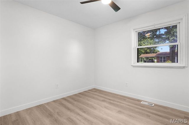 419 Woodbridge Drive, St Charles, MO 63303