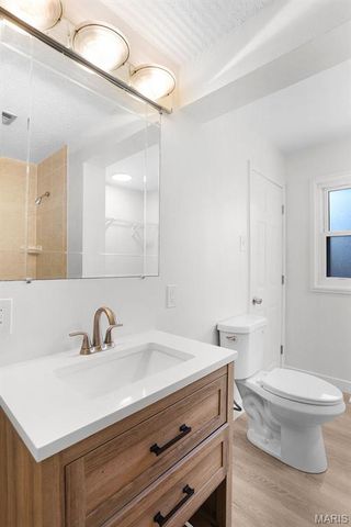 419 Woodbridge Drive, St Charles, MO 63303