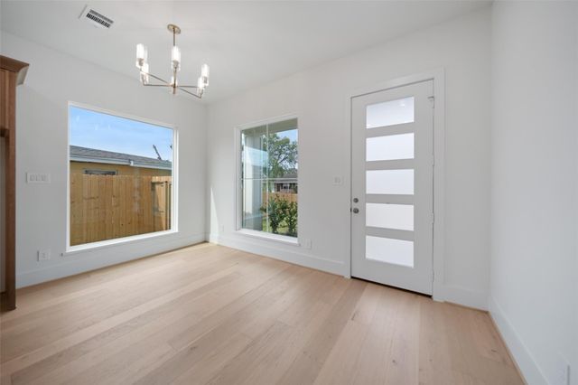 8521 Friendship Road, Houston, TX 77080