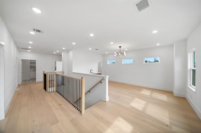 8521 Friendship Road, Houston, TX 77080