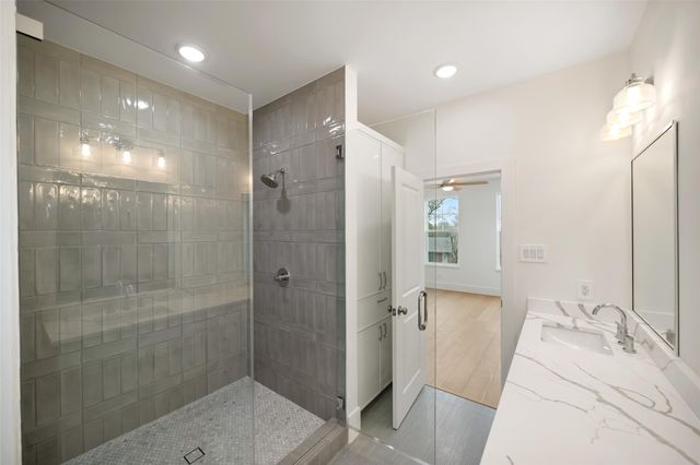 8521 Friendship Road, Houston, TX 77080