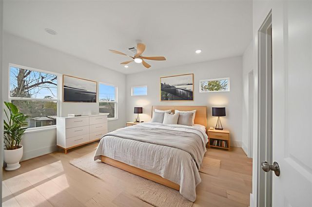 8521 Friendship Road, Houston, TX 77080