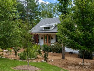33 Twilight Sedge Drive, Biltmore Lake, NC 28715