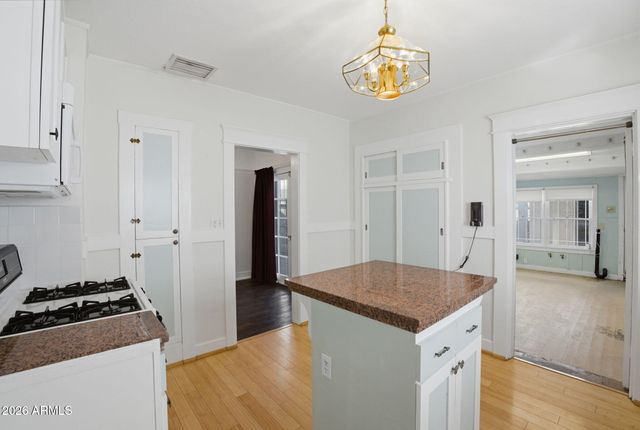 28 W Lewis Avenue, Phoenix, AZ 85003