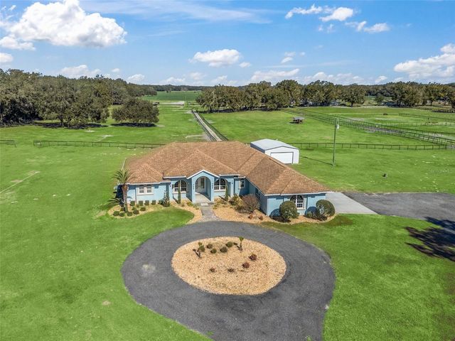 19331 E LEVY STREET, Williston, FL 32696