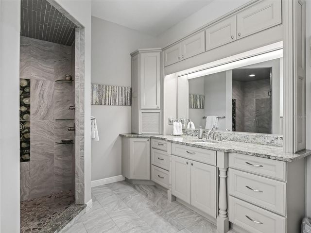 19331 E LEVY STREET, Williston, FL 32696