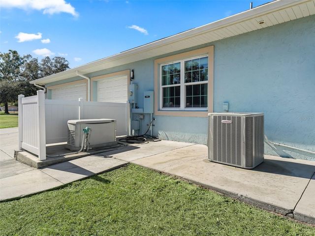 19331 E LEVY STREET, Williston, FL 32696