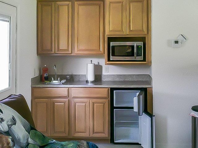 19331 E LEVY STREET, Williston, FL 32696