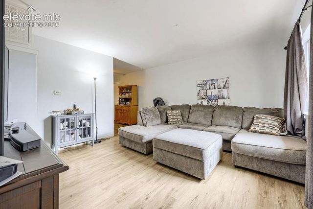 318 Kenwood Circle, Colorado Springs, CO 80910