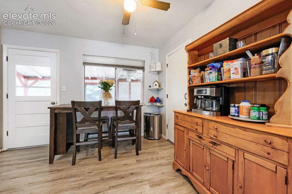 318 Kenwood Circle, Colorado Springs, CO 80910 — photo 5
