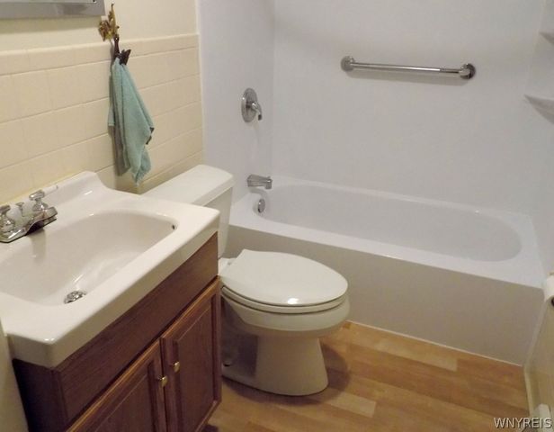 315 Desmond Drive, Tonawanda, NY 14150