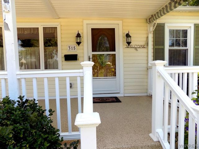 315 Desmond Drive, Tonawanda, NY 14150