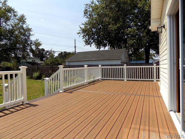 315 Desmond Drive, Tonawanda, NY 14150