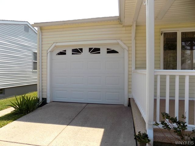 315 Desmond Drive, Tonawanda, NY 14150