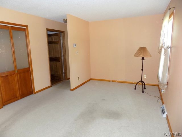 315 Desmond Drive, Tonawanda, NY 14150